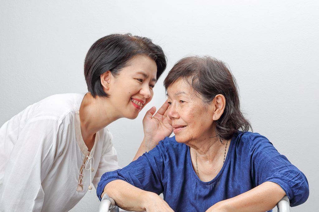 local study dementia hearing loss hearing aid